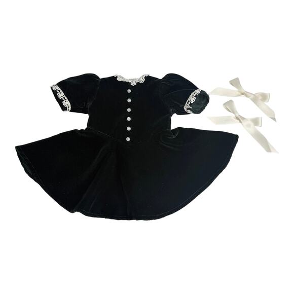 molly christmas dress NIB Pleasant Company American Girl Molly Green Velvet Christmas Dress Pre  Matel